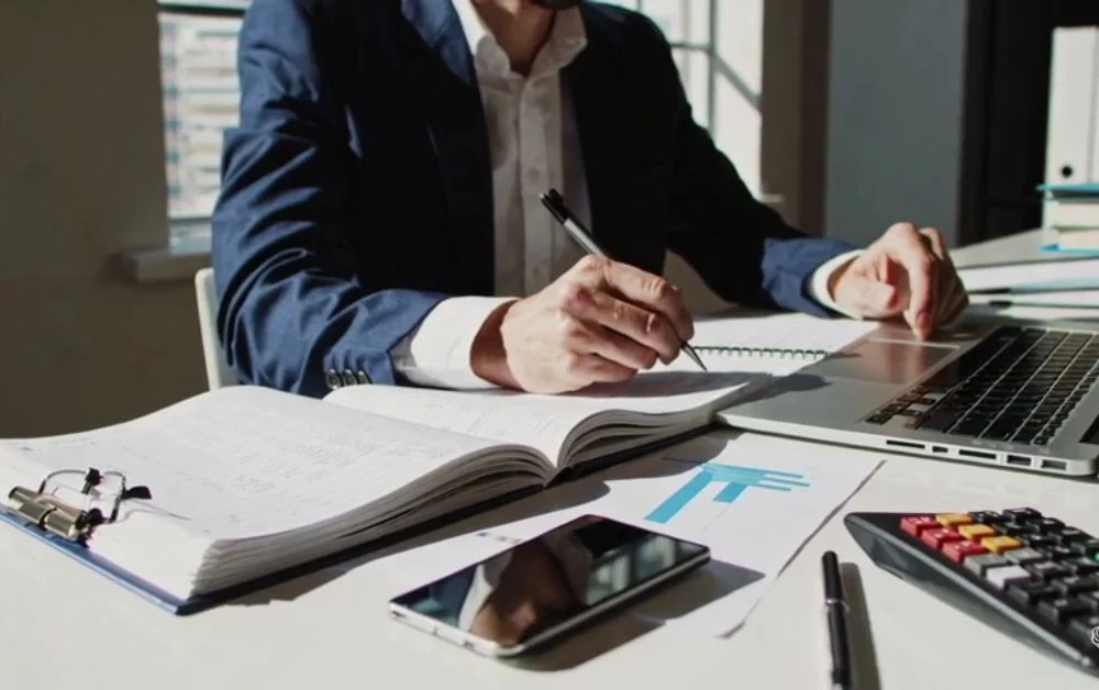 How Audit and Assurance Services Help Businesses Meet UAE Regulatory Requirements
